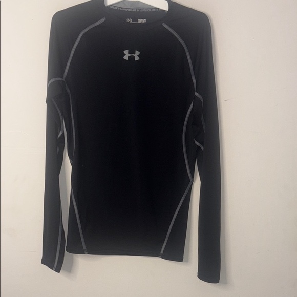 Under Armour Black and Gray Performance Top - Picture 1 of 5